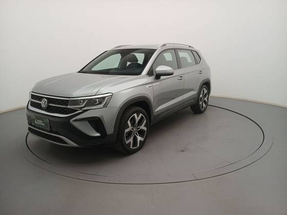 VOLKSWAGEN TAOS 1.4 250 TSI TOTAL FLEX HIGHLINE AUTOMÁTICO